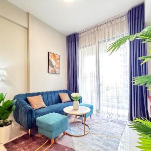 Corner Apartment with Cozy & Relaxing Vibe