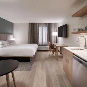 Hyatt Studios Jacksonville/St Johns Town Center