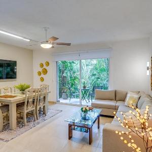 1 Block to Playa Los Tules Pool Access! Lush Unit