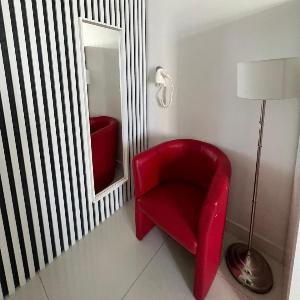 Panoramic Balcony Apartment