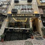 B Corner Hotel Bistro