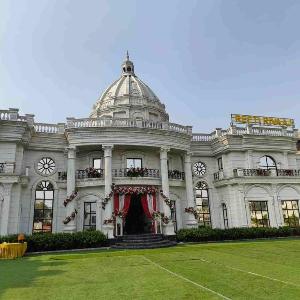 Reeti Rivaaj Hotel Patna