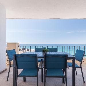 UHC Nautilus Apartments