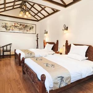 Lijiang Yunshang Sanduo Inn