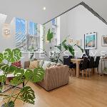 Bright Highbury Loft Apartment London