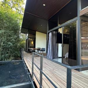 Bamboo grove villa