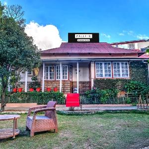 Palette Midhill Cottage with Lawn Shillong