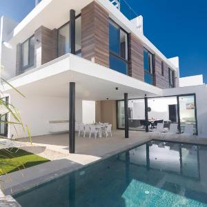 Protaras Aqua Pearl Villa AQ10 with Pool Heating