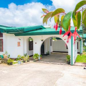 Anaya Villa