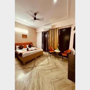 FabHotel Rush Residency