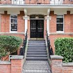 Maida Vale Apartment Sleeps 8 2 Min Walk from Maida Vale Station Weekend Parking Shared Garden 
