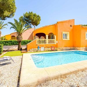 Villa Pinya