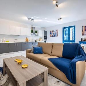 Palazzo Ducoss - Apt 5 - Three Bedroom Two Bathroom
