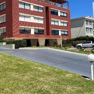 Edificio Carbe Punta del Este - Frente al Mar -parada 2 de la Mansa