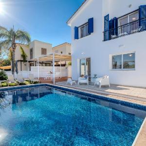Blue Horizon Villa