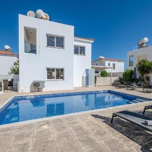 Ayia Triada Beach Gardens