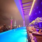 Platinum Klcc by StayAura