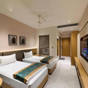 Hotel Aashirwad Near Lucknow Airport