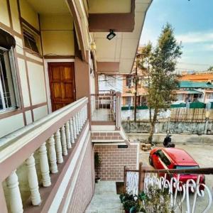Say Hill Side Villa Shillong