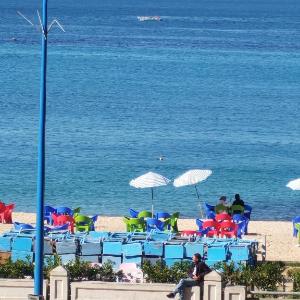 Hotel Apartment in El-Mandara 100 meters from the beach