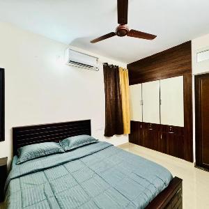 NAYANAs serene pond retreat 4bhk kowdiar