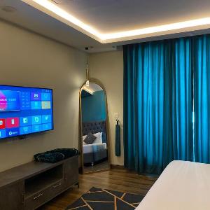 Goldcrest Signature 2 Bedroom Premium Apartment in DHA