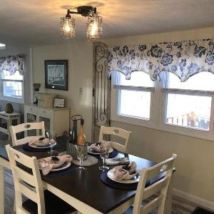 Morning Dove - Hidden Brookside Cottage in the Woods - Hot Tub - Fire Pit - Pet-Friendly - Seneca & Keuka Wine Trails