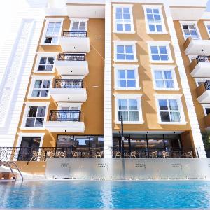Hotel 6 Marsi