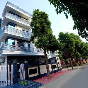 Expo Mart Inn