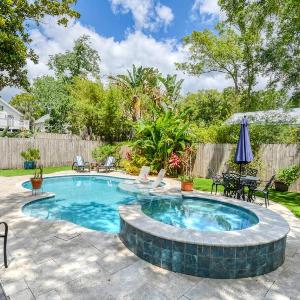 Mulberry Oasis