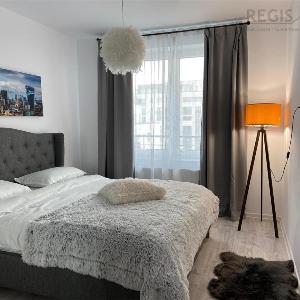 Cozy Private Suites - Coresi Center