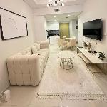 Modern 2bhk Apartment with Stunning City Views 