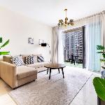 Modern and Cozy One BHK Apt - Heart of Downtown Dubai