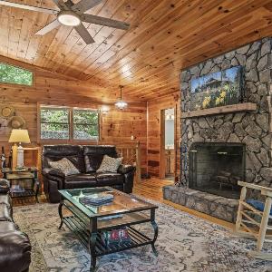 Dogwood Cabin with Dock!
