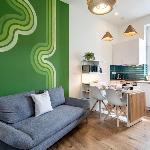 Central - Very Comfy - Modern 