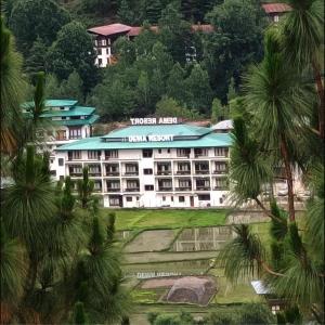 Dema Resort