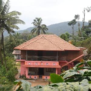 Dishaa Estate View Home Stay