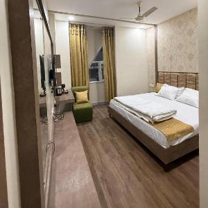 Vallabh Villas Guest House