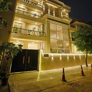 Millora Cyber Suites DLF Phase 3