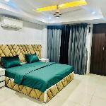 Sky View Luxury Apartment Rooftop Cafe Access