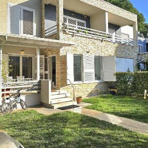 Lura 2 Holiday Homes 127 - Happy Rentals