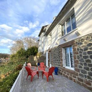 Maison avec jardin clos WIFI à 700m de la plage à PERROS GUIREC - Réf 944