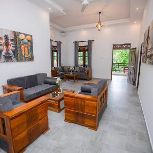 The Lux Villa