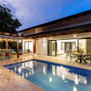 Private Pool Luxury Modern House - Free Golf Cart - Llama del Bosque - Reserva Conchal Golf Resort