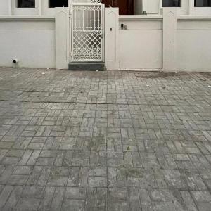House of Nomads - Hostel