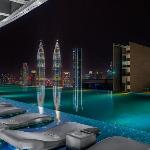 IKON SUITE's E A T O N KLCC 