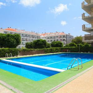 UHC Pino Alto Apartments