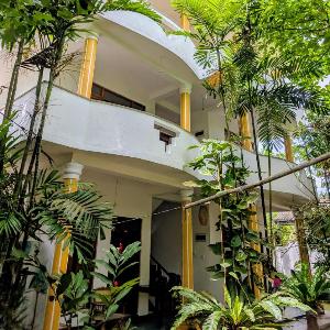 Coconut hill Costels