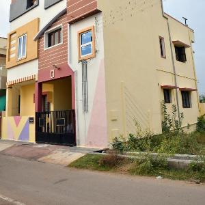 Srinivasam service apartment