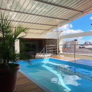 Piscina y excelente ubicación e ingreso autónomo